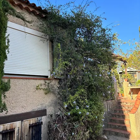 Villa Ensemble De 2